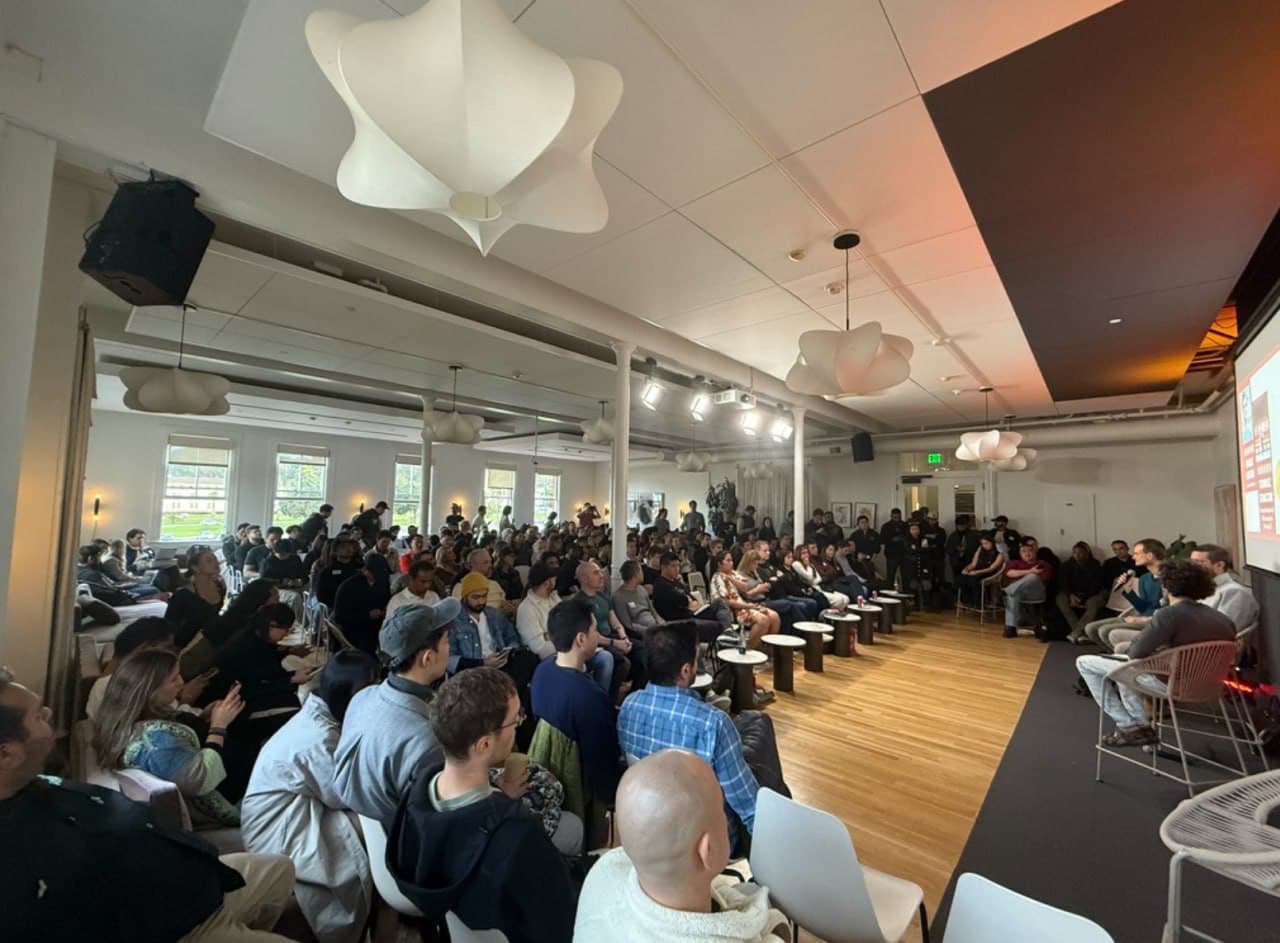 Event crowd at The House